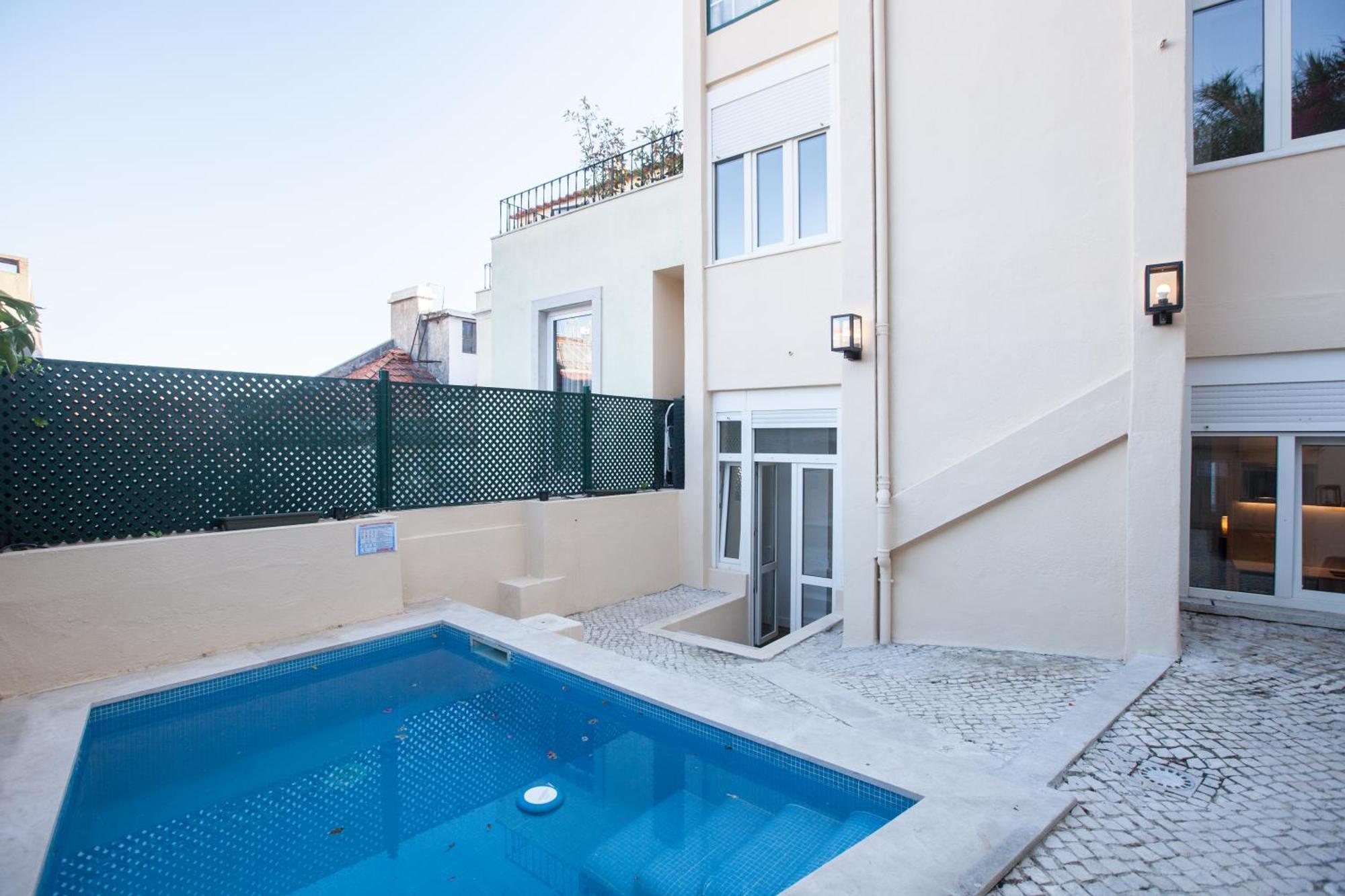 Flh Graca Charming Duplex With Small Pool Lisbon Exterior photo